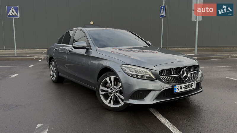 Седан Mercedes-Benz C-Class 2018 в Киеве фото 3 Седан Mercedes-Benz C-Class 2018 в Киеве