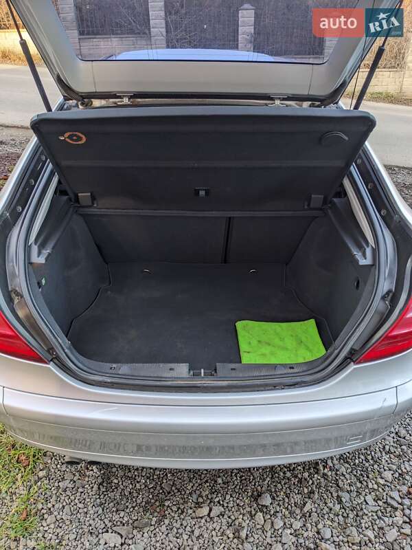 Купе Mercedes-Benz C-Class 2001 в Бучаче