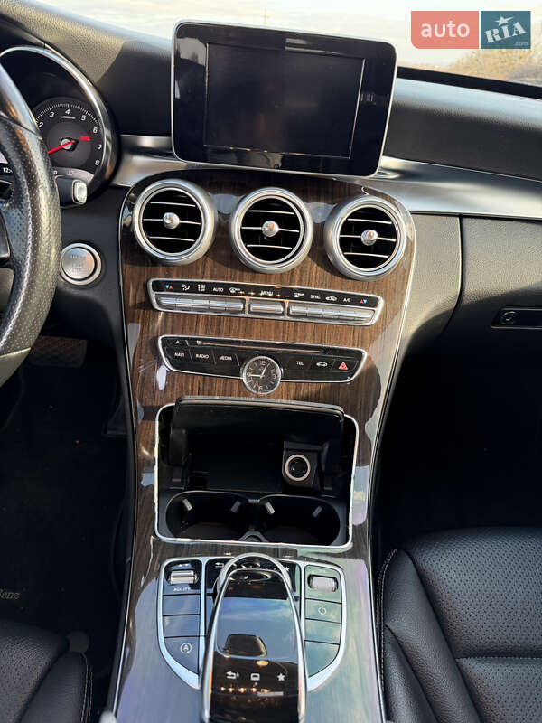 Седан Mercedes-Benz C-Class 2015 в Харкові