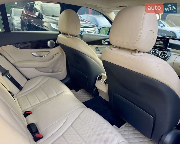 Седан Mercedes-Benz C-Class 2015 в Києві