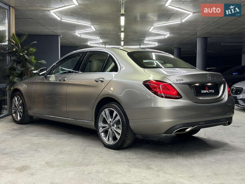Седан Mercedes-Benz C-Class 2019 в Одесі