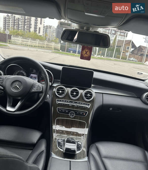 Седан Mercedes-Benz C-Class 2016 в Киеве