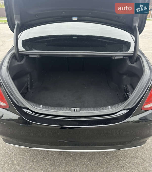 Седан Mercedes-Benz C-Class 2016 в Киеве