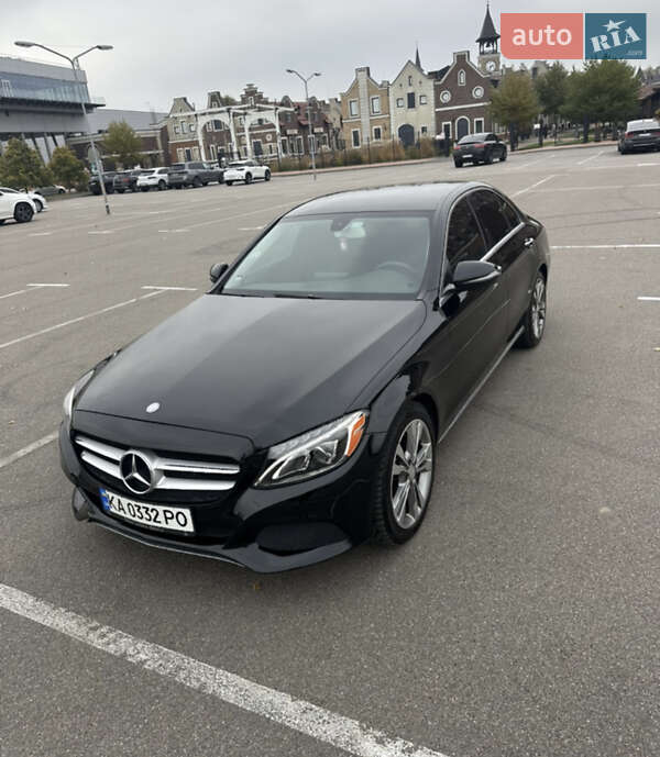 Седан Mercedes-Benz C-Class 2016 в Киеве