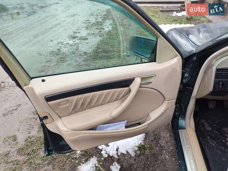 Седан Mercedes-Benz C-Class 1999 в Тернополі