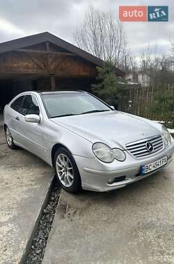 Купе Mercedes-Benz C-Class 2001 в Львове