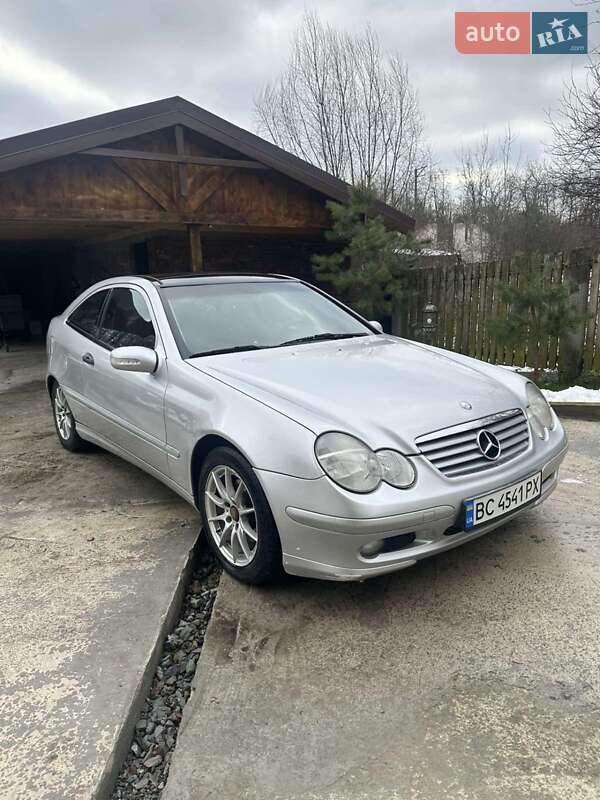 Mercedes-Benz C-Class 2001