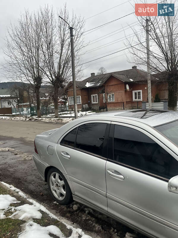 Седан Mercedes-Benz C-Class 2000 в Дрогобичі