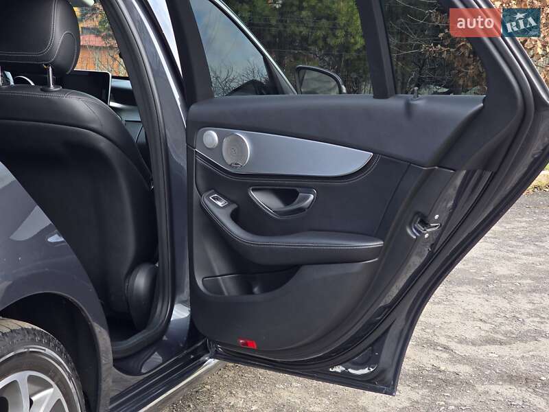 Універсал Mercedes-Benz C-Class 2015 в Хмельницькому фото 48 Універсал Mercedes-Benz C-Class 2015 в Хмельницькому