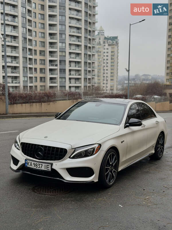 Mercedes-Benz C-Class 2018