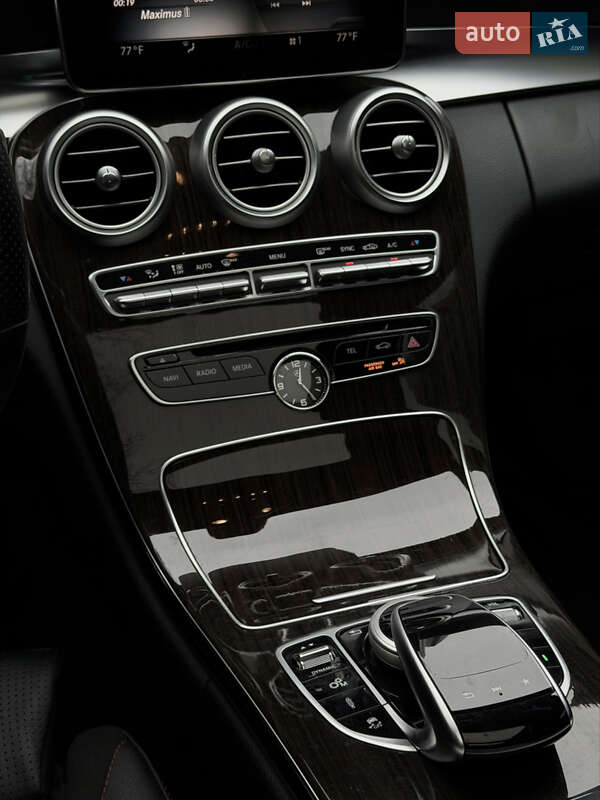 Седан Mercedes-Benz C-Class 2018 в Киеве