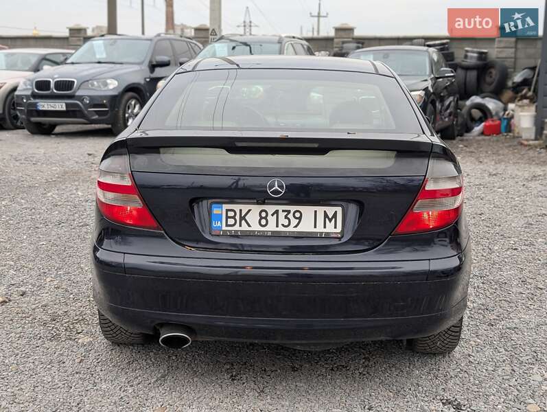 Купе Mercedes-Benz C-Class 2005 в Ровно
