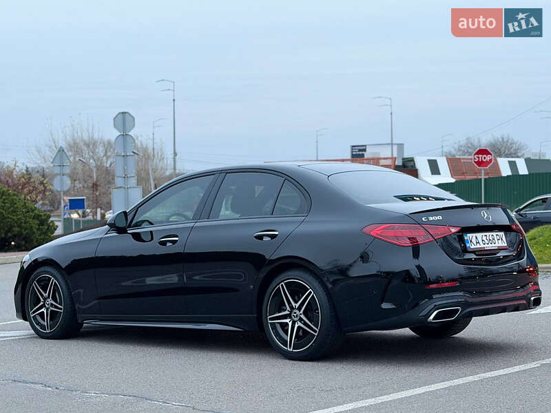 Седан Mercedes-Benz C-Class 2023 в Киеве