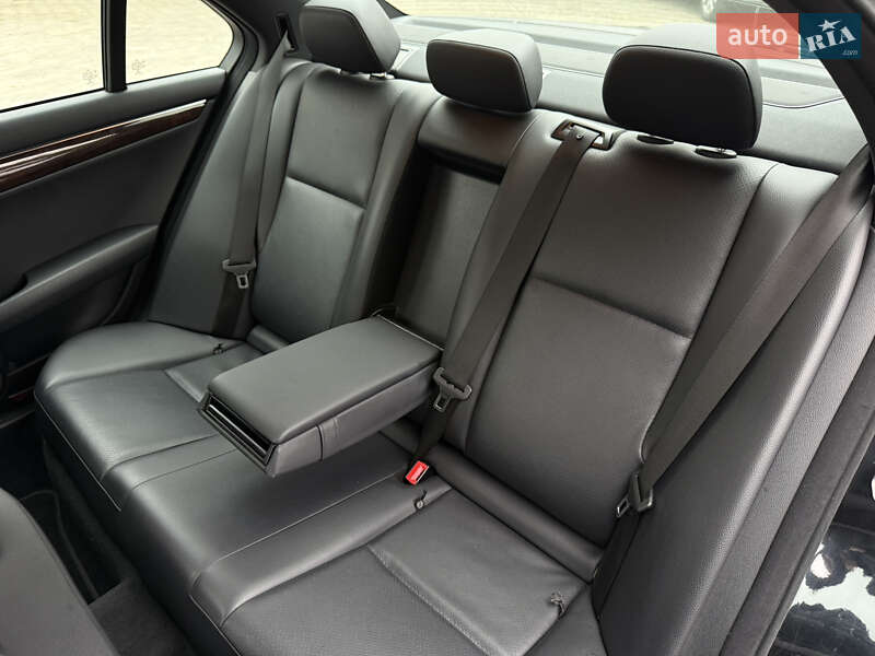 Седан Mercedes-Benz C-Class 2014 в Одессе