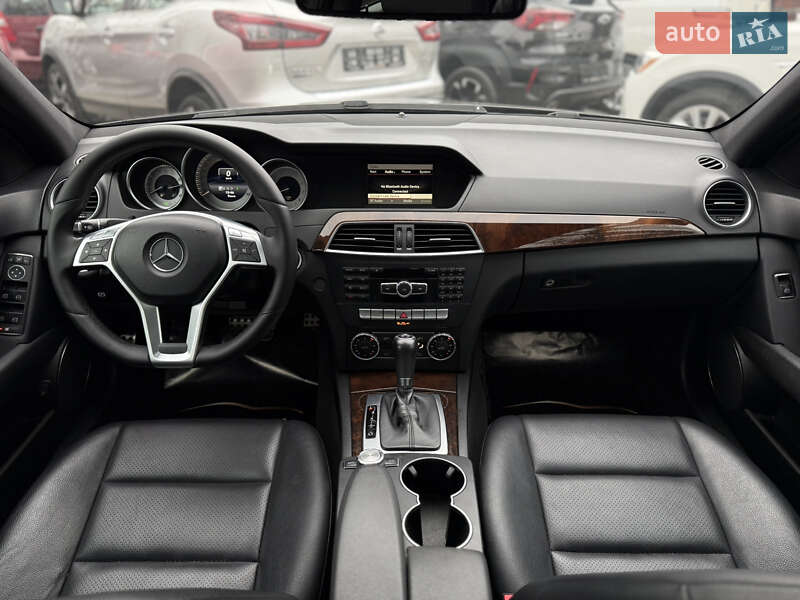 Седан Mercedes-Benz C-Class 2014 в Одессе