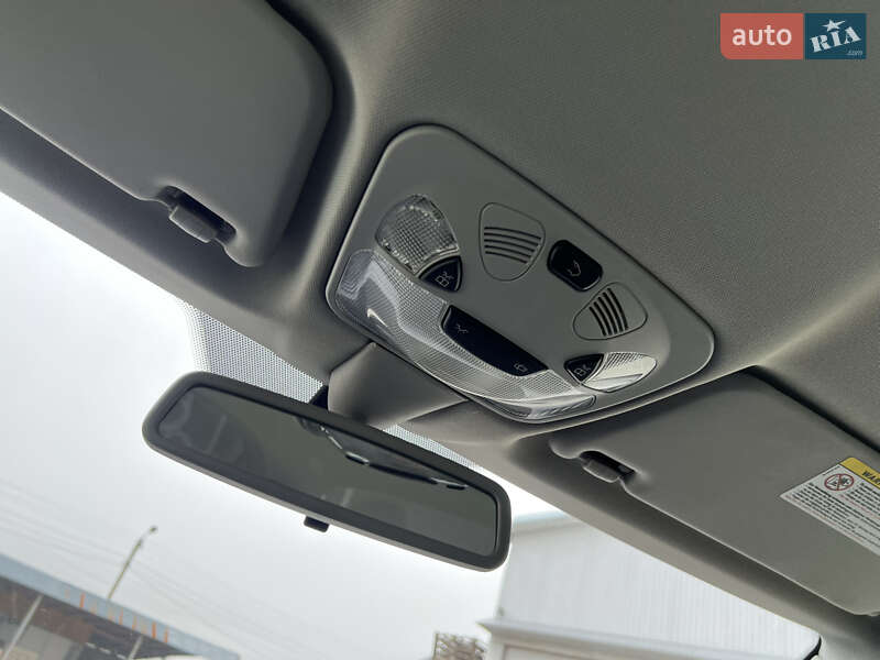 Седан Mercedes-Benz C-Class 2005 в Надвірній