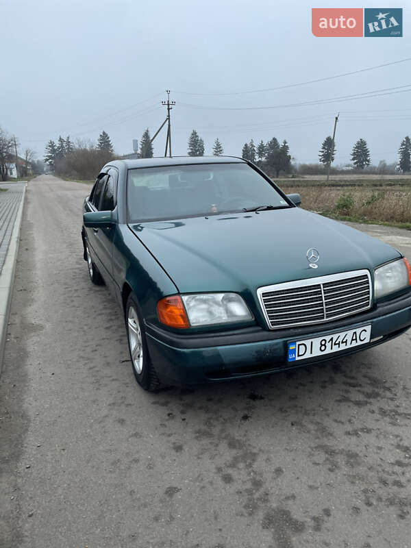 Седан Mercedes-Benz C-Class 1996 в Буске фото 3 Седан Mercedes-Benz C-Class 1996 в Буске