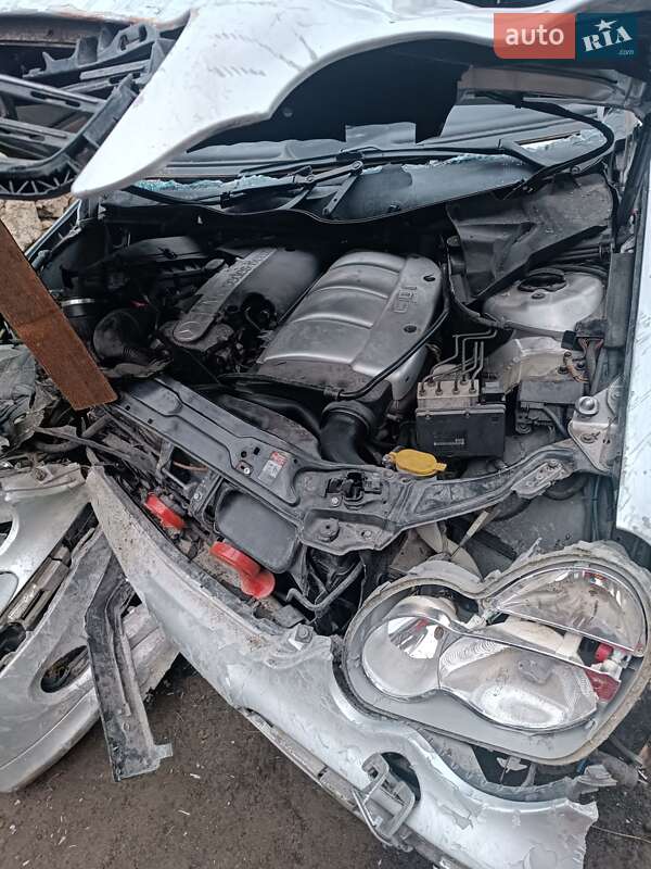 Универсал Mercedes-Benz C-Class 2002 в Томашполе