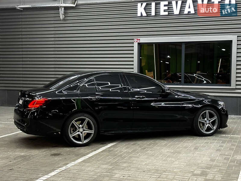 Седан Mercedes-Benz C-Class 2016 в Киеве