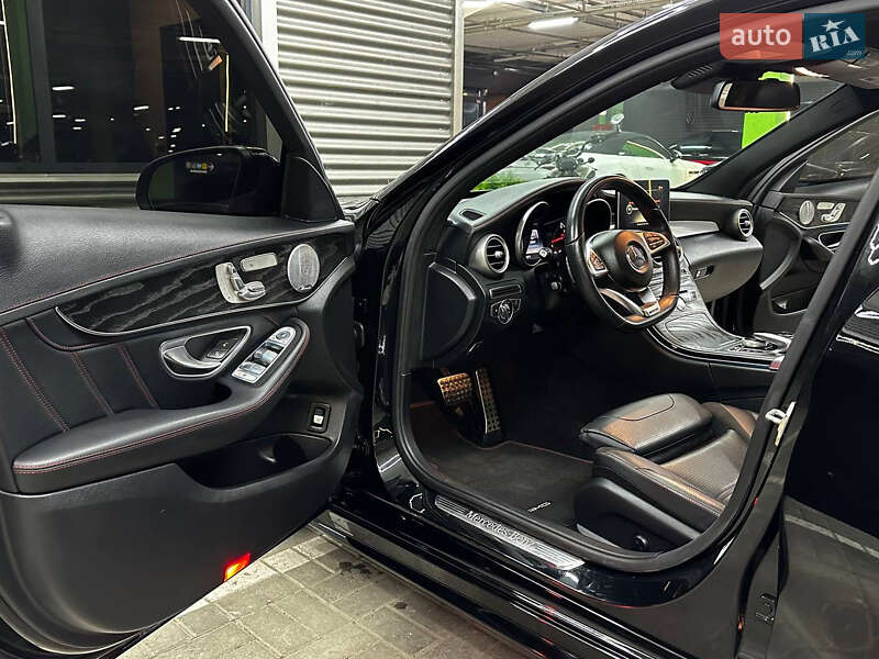 Седан Mercedes-Benz C-Class 2016 в Киеве
