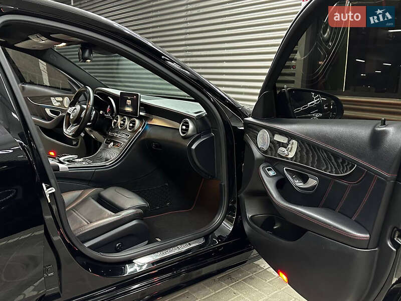 Седан Mercedes-Benz C-Class 2016 в Киеве