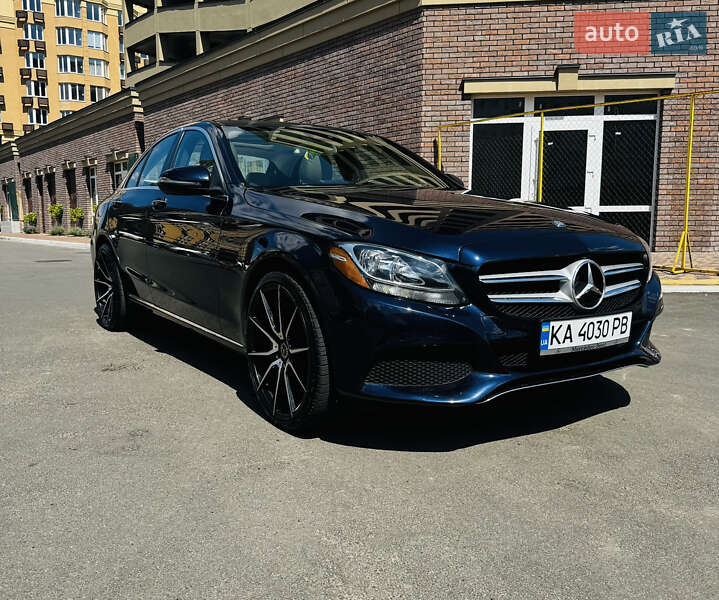 Седан Mercedes-Benz C-Class 2016 в Києві