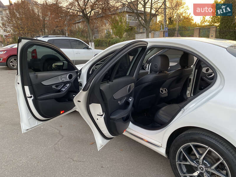 Седан Mercedes-Benz C-Class 2014 в Києві