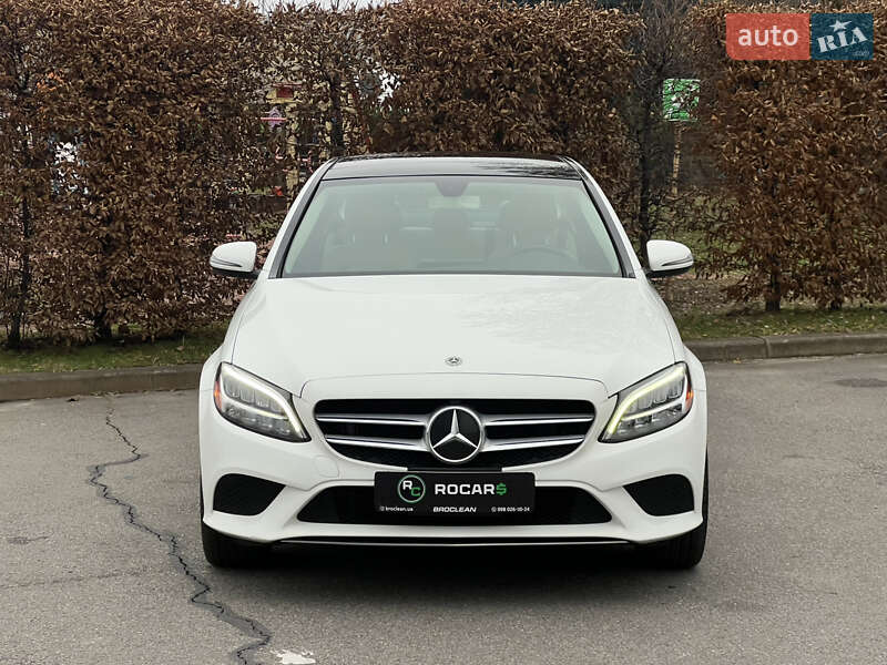 Седан Mercedes-Benz C-Class 2020 в Киеве