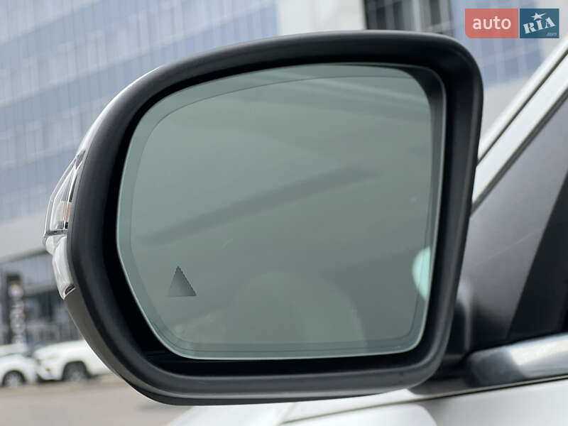 Седан Mercedes-Benz C-Class 2020 в Киеве