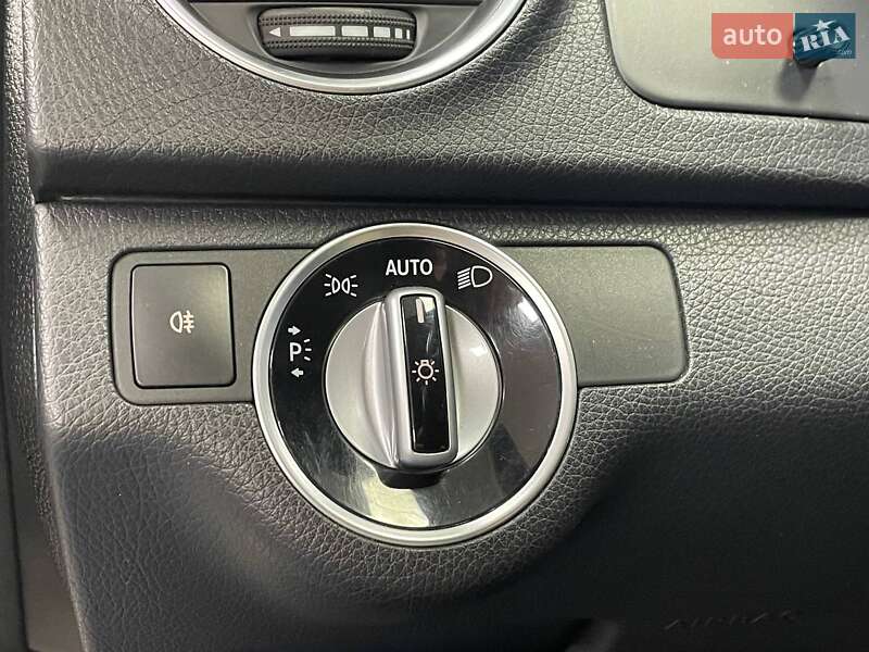 Универсал Mercedes-Benz C-Class 2013 в Киеве