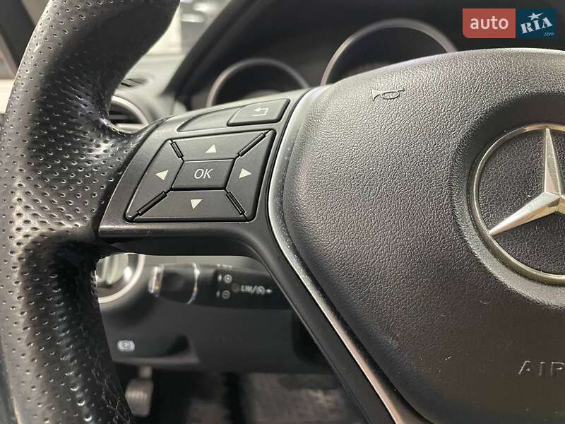 Универсал Mercedes-Benz C-Class 2013 в Киеве