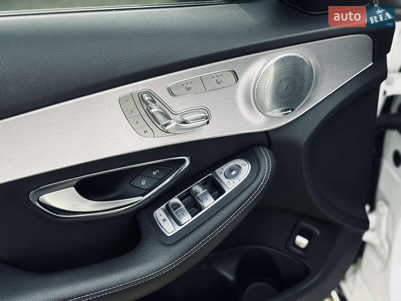 Універсал Mercedes-Benz C-Class 2019 в Одесі