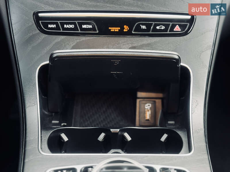 Універсал Mercedes-Benz C-Class 2019 в Одесі