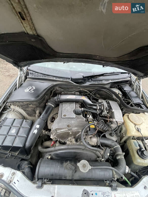 Седан Mercedes-Benz C-Class 1994 в Харькове фото 12 Седан Mercedes-Benz C-Class 1994 в Харькове