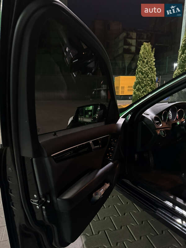 Седан Mercedes-Benz C-Class 2013 в Львове