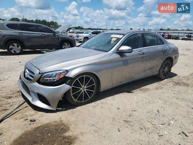 Седан Mercedes-Benz C-Class 2019 в Львові