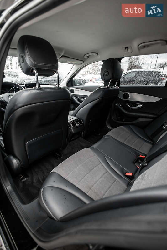 Універсал Mercedes-Benz C-Class 2017 в Львові фото 22 Універсал Mercedes-Benz C-Class 2017 в Львові