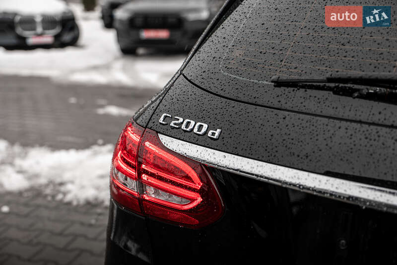 Універсал Mercedes-Benz C-Class 2017 в Львові фото 34 Універсал Mercedes-Benz C-Class 2017 в Львові