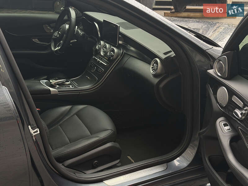 Седан Mercedes-Benz C-Class 2014 в Киеве