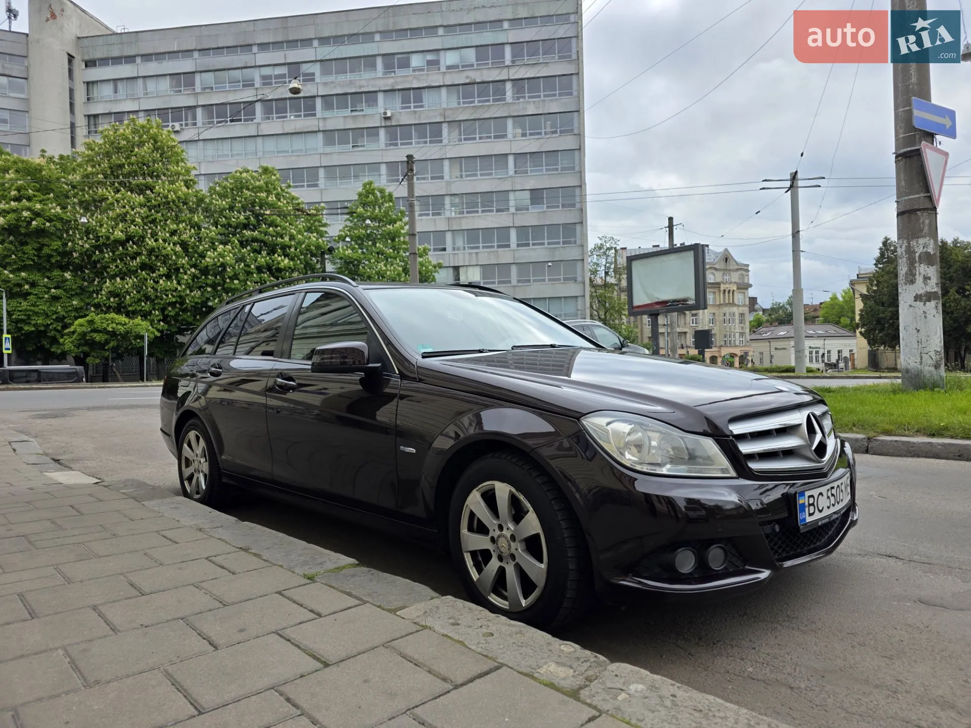 2011 Mercedes-Benz C-klasse - мініатюра 3