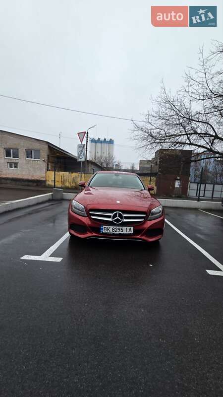 Седан Mercedes-Benz C-Class 2015 в Киеве