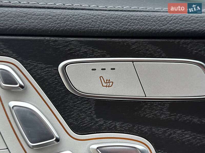 Седан Mercedes-Benz C-Class 2016 в Києві фото 26 Седан Mercedes-Benz C-Class 2016 в Києві