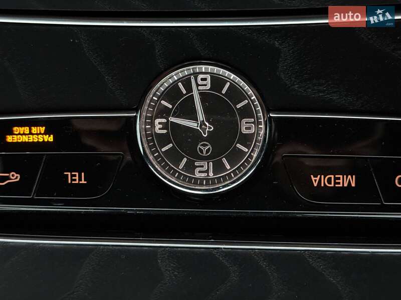 Седан Mercedes-Benz C-Class 2016 в Києві фото 36 Седан Mercedes-Benz C-Class 2016 в Києві