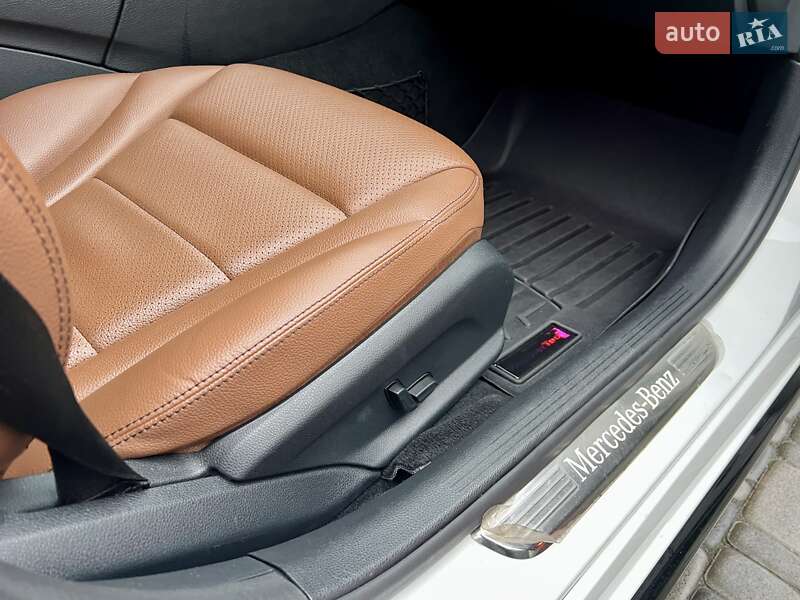 Седан Mercedes-Benz C-Class 2018 в Киеве фото 46 Седан Mercedes-Benz C-Class 2018 в Киеве
