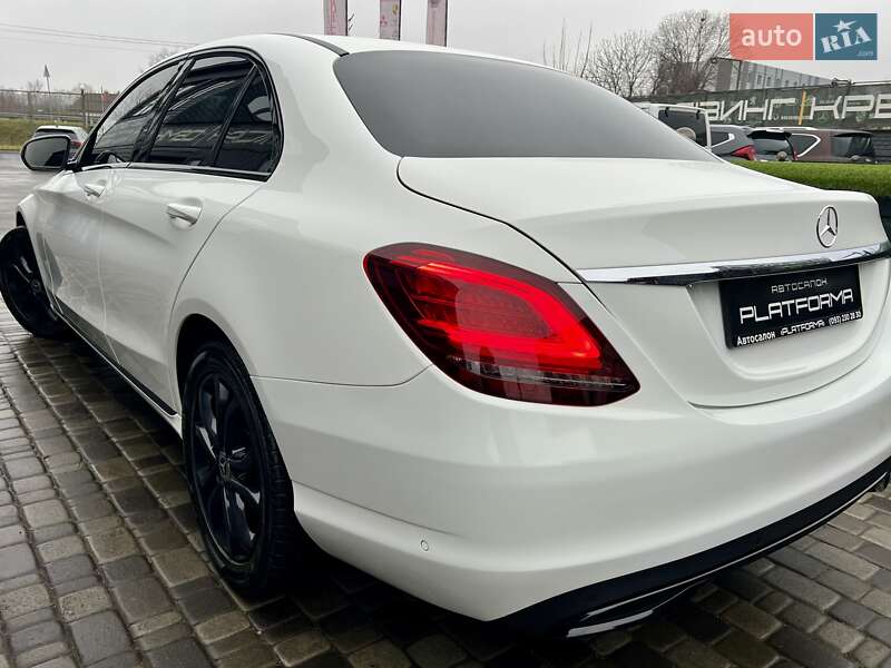 Седан Mercedes-Benz C-Class 2018 в Киеве фото 69 Седан Mercedes-Benz C-Class 2018 в Киеве