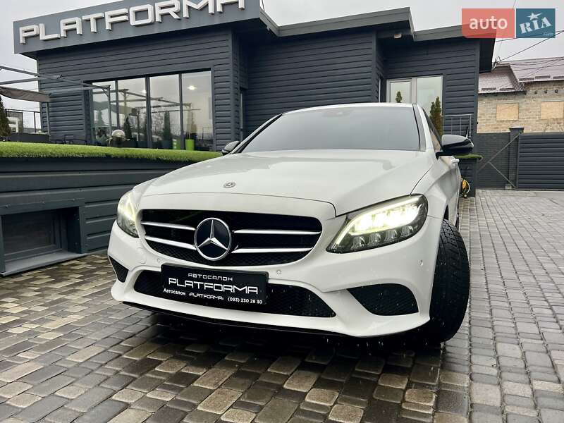 Седан Mercedes-Benz C-Class 2018 в Киеве фото 86 Седан Mercedes-Benz C-Class 2018 в Киеве