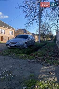 Седан Mercedes-Benz C-Class 2003 в Мукачевому