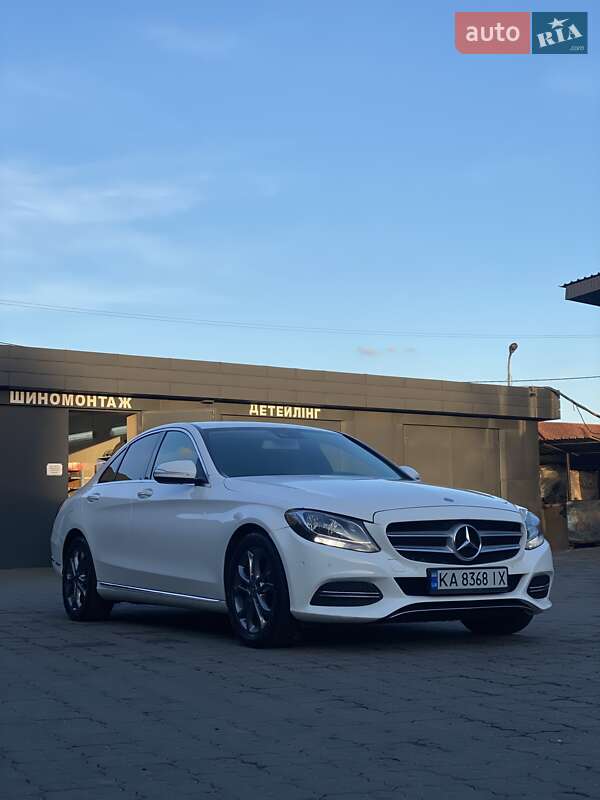 Седан Mercedes-Benz C-Class 2014 в Кривом Роге