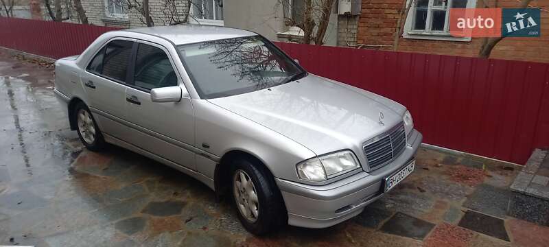 Mercedes-Benz C-Class 1999 Mercedes-Benz C-Class 1999