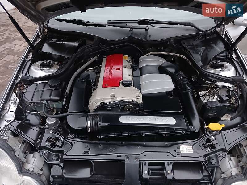 Купе Mercedes-Benz C-Class 2001 в Львове фото 28 Купе Mercedes-Benz C-Class 2001 в Львове